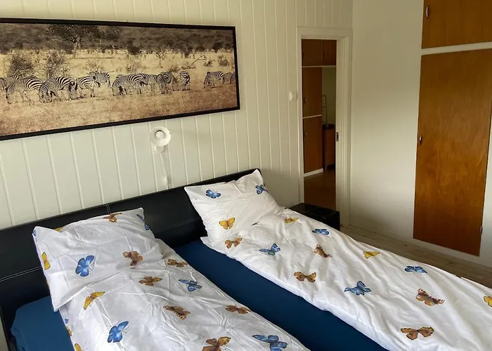 Fjord Near Preikestolen بيت للعطل